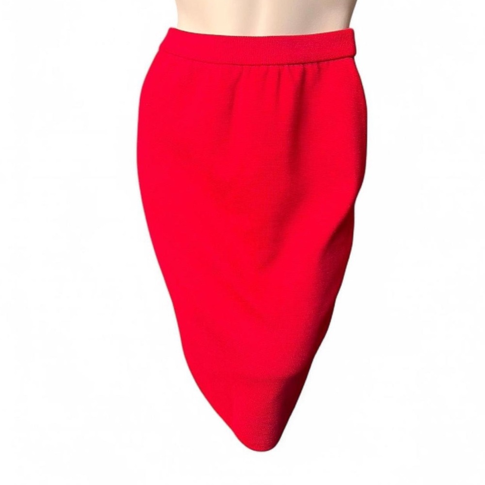 YSL Elegant Red Wool Skirt with Elastic Waistband